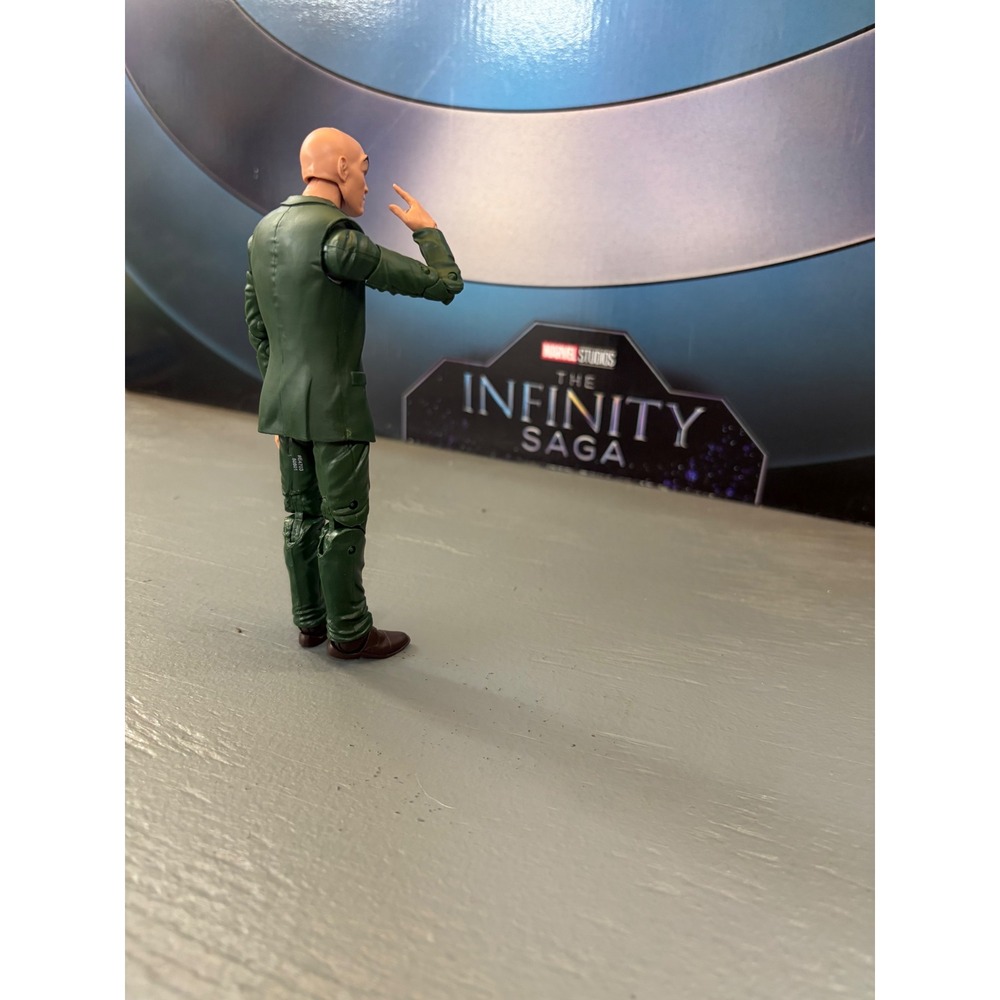 Marvel Legends - Professor X (Rider Series) - Picture 6 of 9